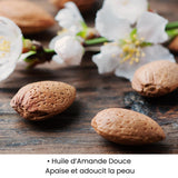 Huile d’amande douce utilisée dans les soins KALYAË ORIGIN, reconnue pour apaiser et adoucir la peau.