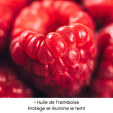 Huile de framboise utilisée dans les soins KALYAË ORIGIN, reconnue pour protéger et illuminer le teint grâce à sa richesse en antioxydants naturels.